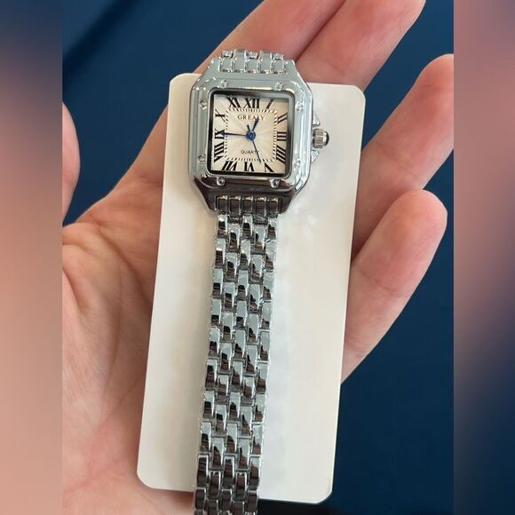 Panthere Classic Silver Stainless Steel Watch - Classic Elegance - Picture 11 of 12